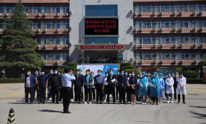 来了来了！陕西国际商贸学院开学疫情防控应急预案演练备战完毕，只待君归！